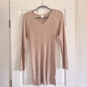 H&M maternity long sleeved shirt